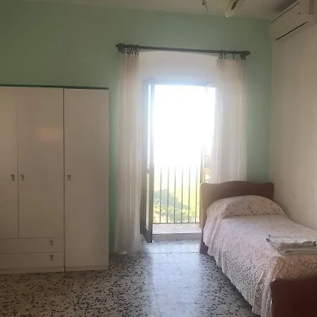 Apartment Vacanze Tra Mare E Monti 